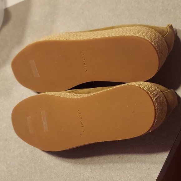 Women\'s Vince Saxon suede shoes